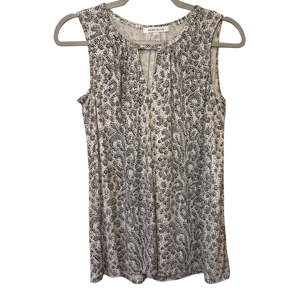 Rose + Olive Women Sleeveless Top Black White Small Paisley Blouse Office Work - Picture 2 of 5